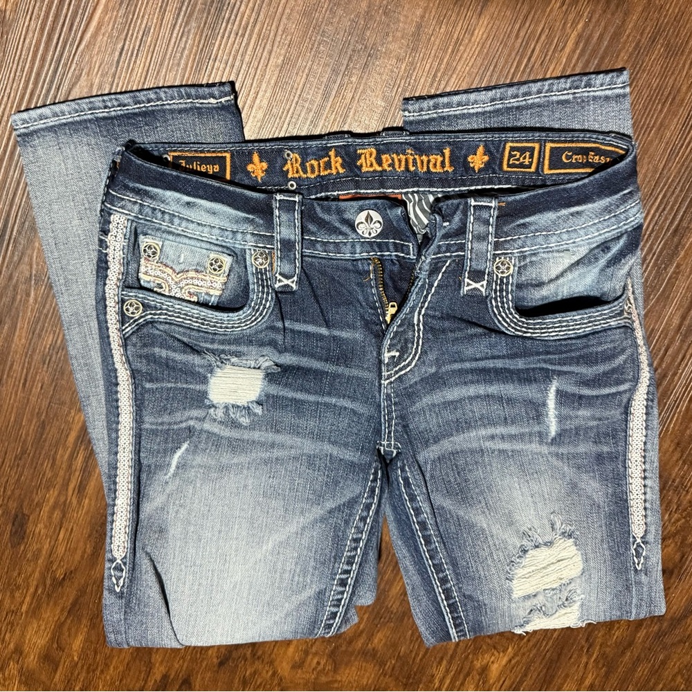 Rock Revival Women's Dark Blue Ripped/distressed  Crop Jeans